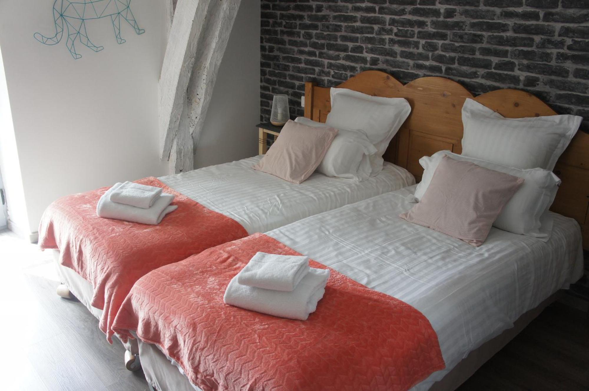 Logis Hotel Auberge De Cartassac Cressensac-Sarrazac Ngoại thất bức ảnh